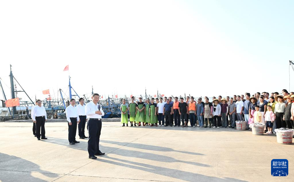 习近平在福建考察时强调 扭住目标不放松 一张蓝图绘到底 在中国式现代化建设中奋勇争先(图6)