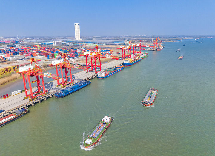 续写中国奇迹新篇章——从党的二十届四中全会到2026年全国两会(图13)