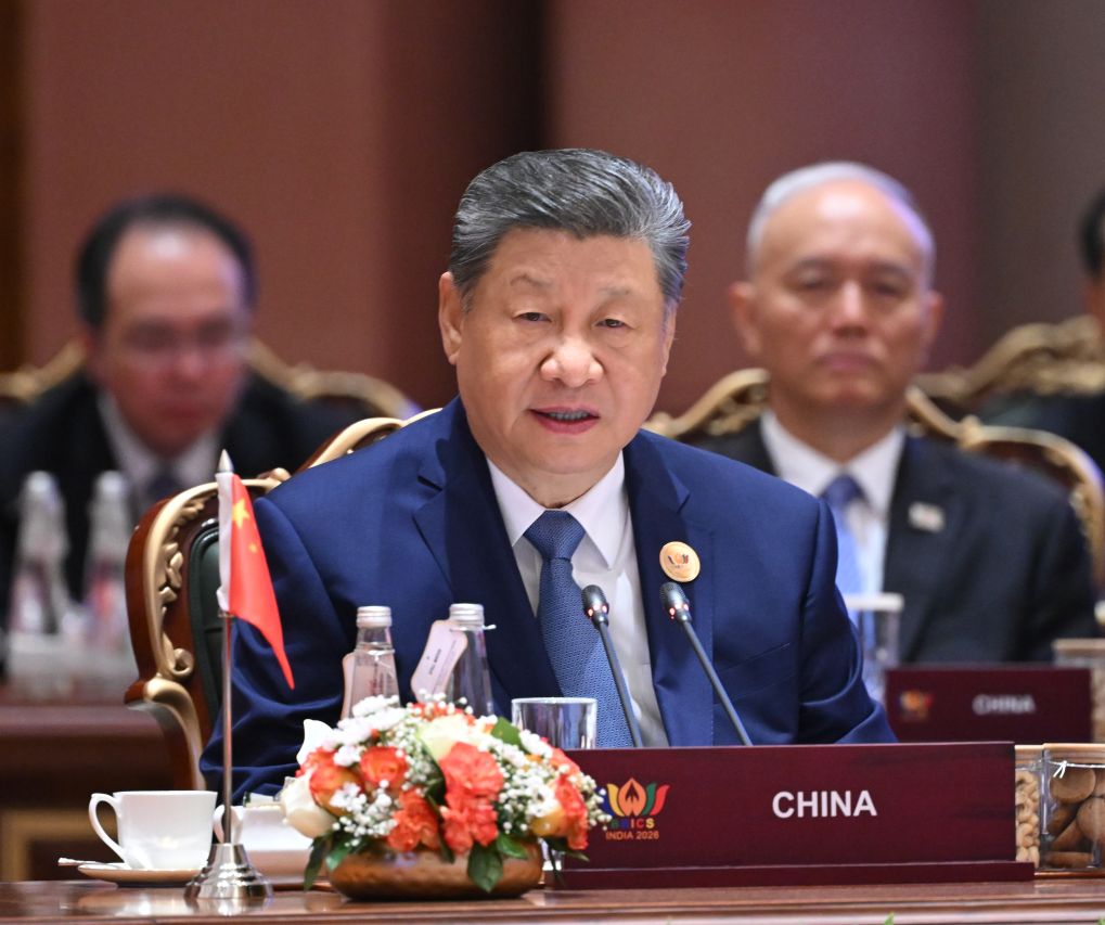 习近平出席金砖国家领导人第十八次会晤第一阶段会议并发表重要讲话(图1)