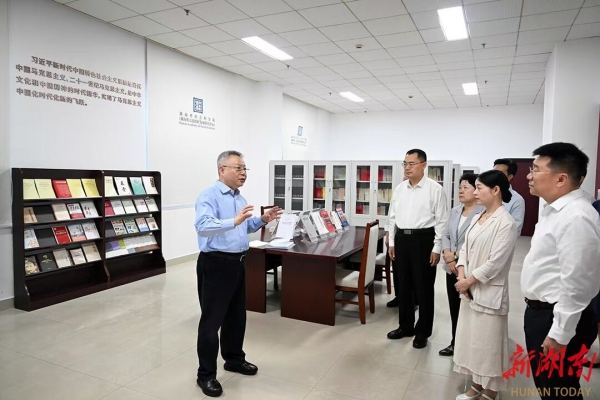 沈晓明开展“十五五”规划专题调研 发挥湖南文源深文脉广文气足优势 更好担负起新时代的文化使命