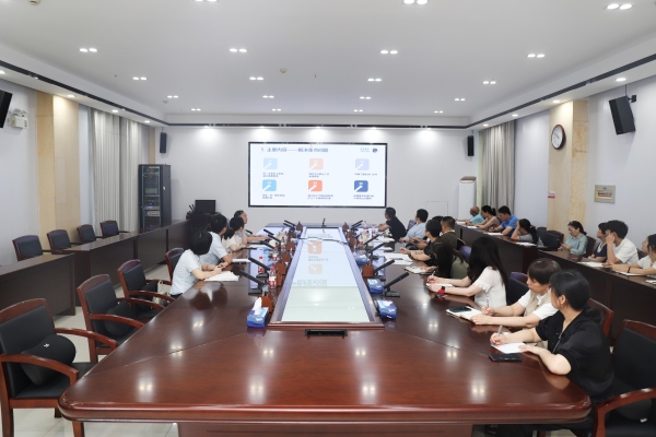 院（中心）举办医保政策宣讲活动